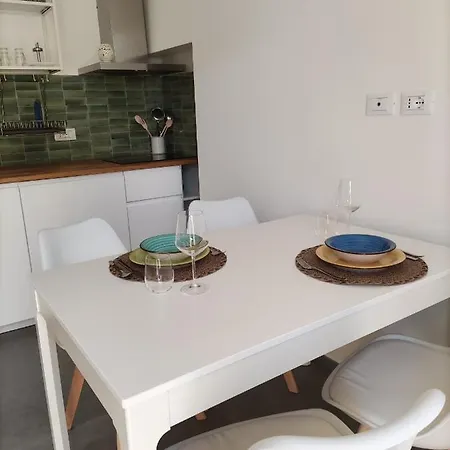 V&v Tourist Lease Apartman Savelletri